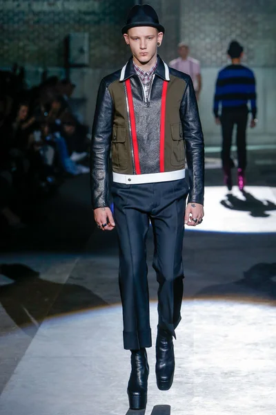Look 6